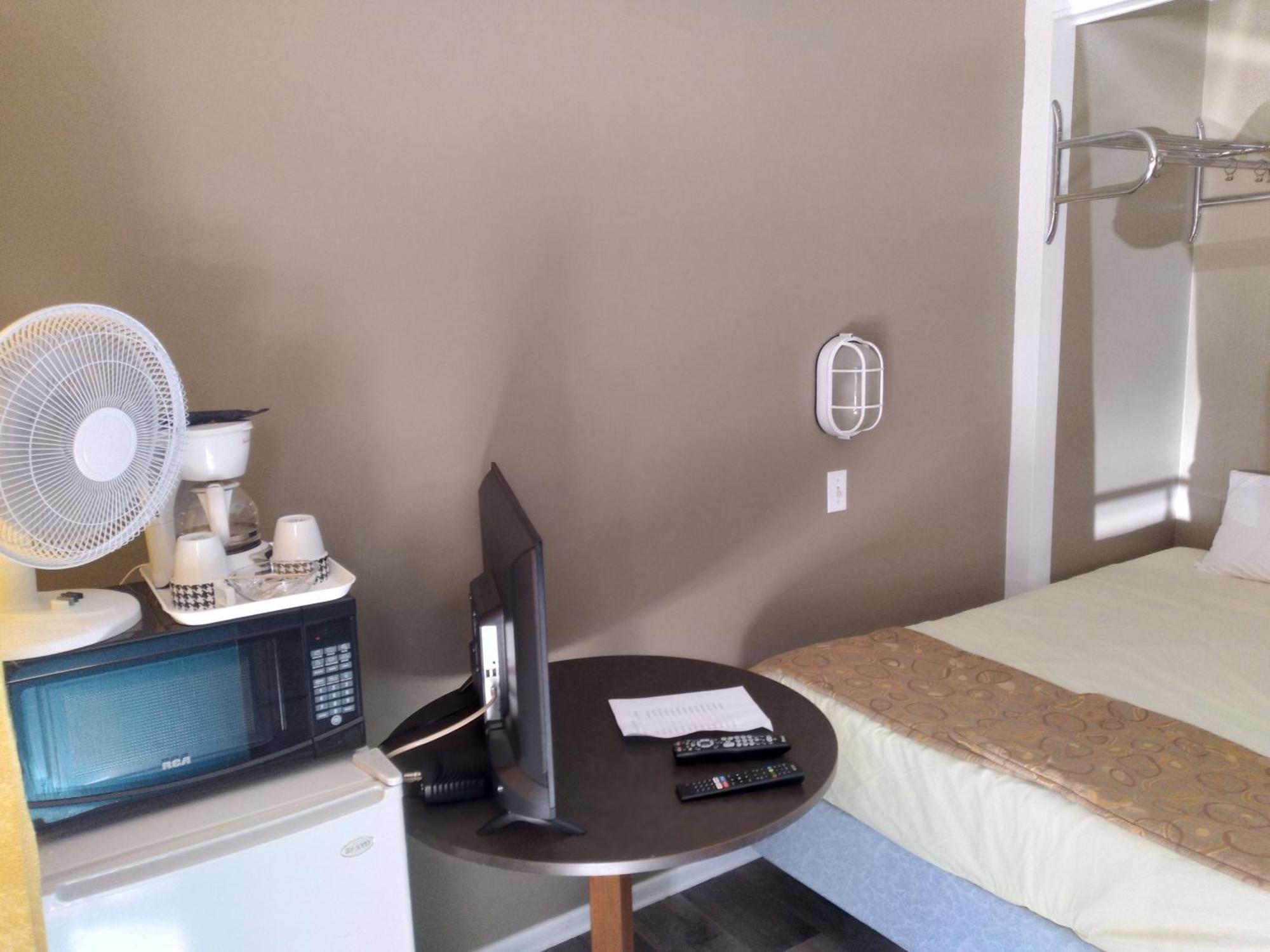Appletree Inn Radium Hot Springs Rom bilde
